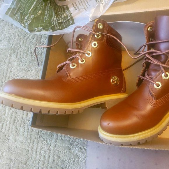 Timberland Shoes - Timberland 6inch Premium Boot Size 5
